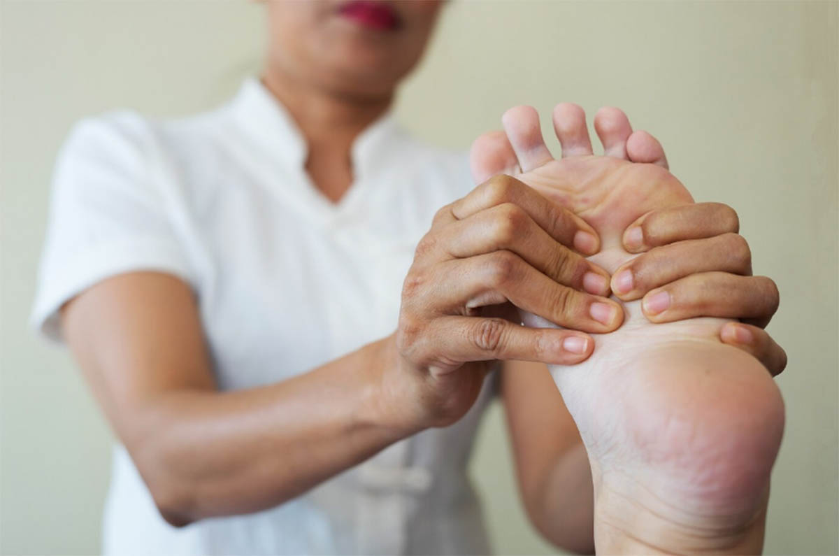 Foot Strain: Causes, Symptoms, And Treatment