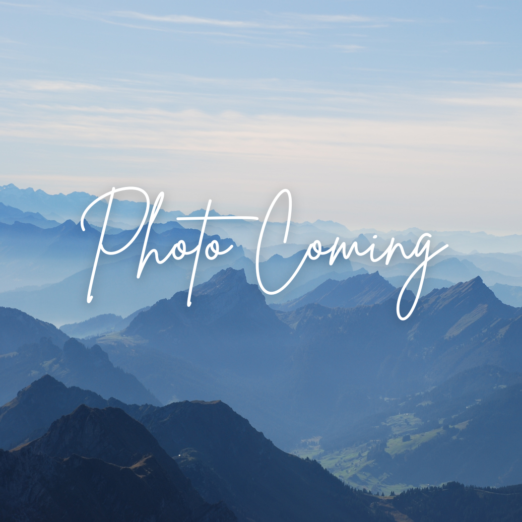 KELSEY MEYER<br />
FUNCTIONAL MEDICINE PRACTITIONER
